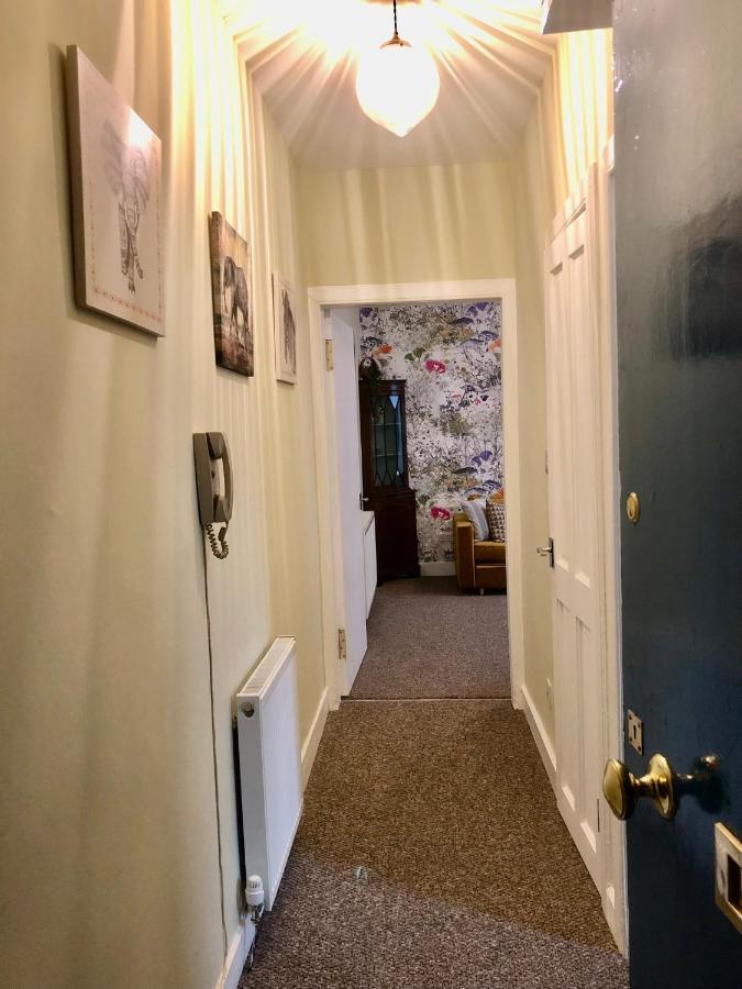 Cosy One Bedroom Flat In City Center 爱丁堡 外观 照片