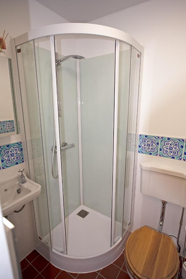 Cosy One Bedroom Flat In City Center 爱丁堡 外观 照片